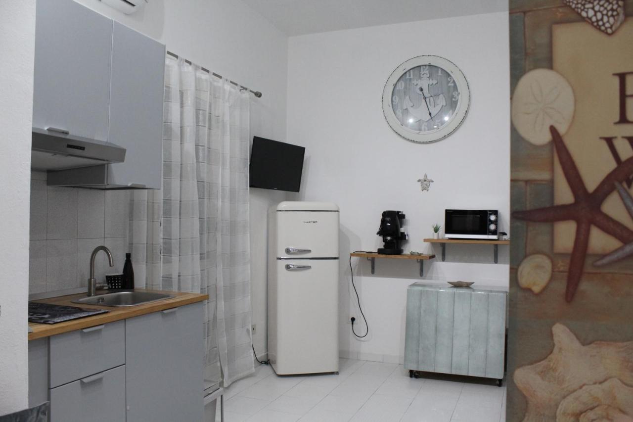 La Casa Ridente : Ischia Porto Apartment Exterior photo
